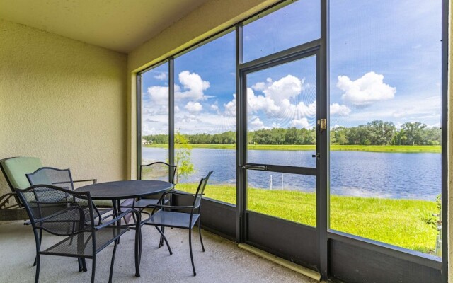 Trafalgar Village by PRP