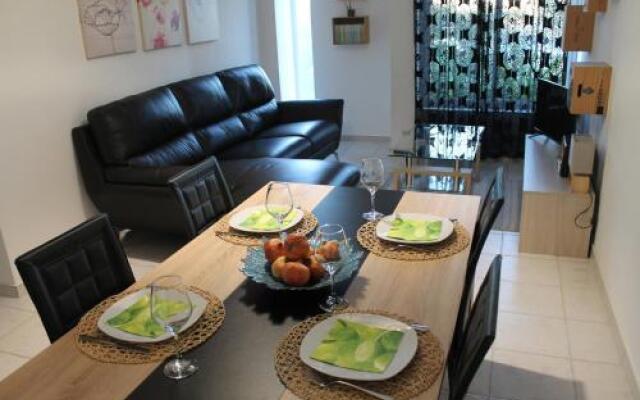 Saladina Apartment