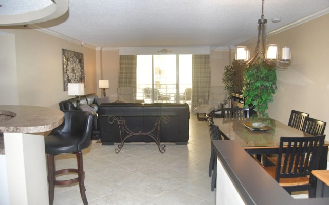 North Hampton 1106 by RedAwning