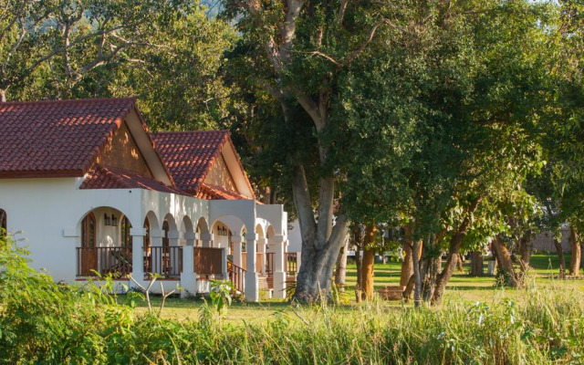 Sanctum Inle Resort