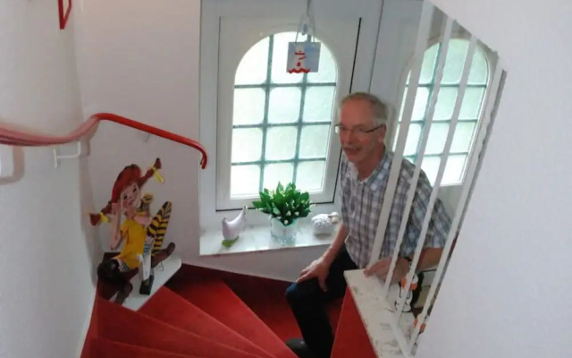 Appealing Apartment Near Town Center