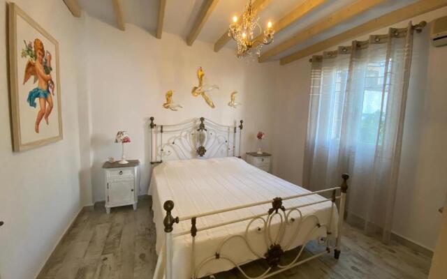 Petridi Maria Suites & Apartments