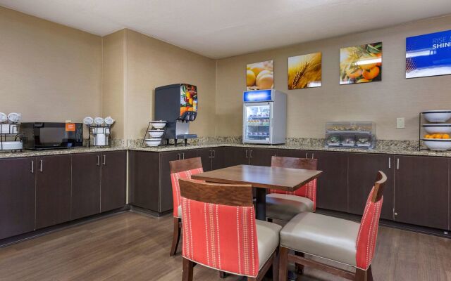 Wingate by Wyndham Los Alamos