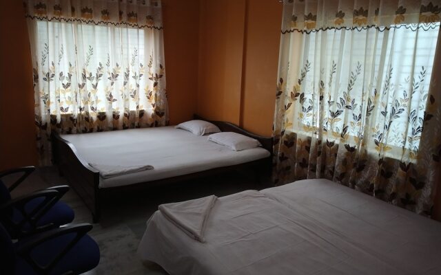 Royal Guest House & Service Apartment