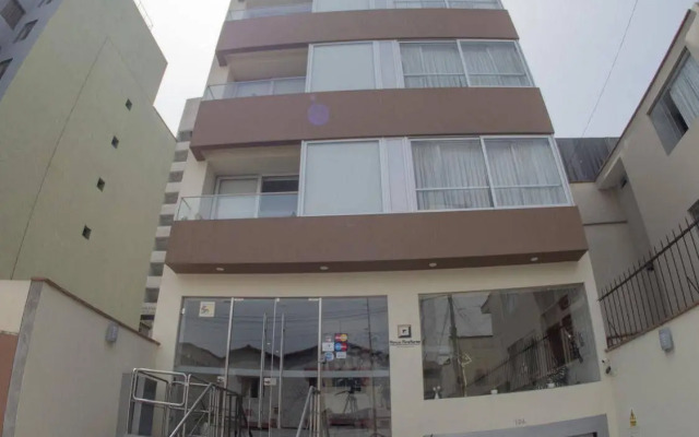 Atrium Miraflores