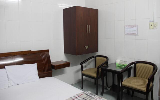Phong Nha motels