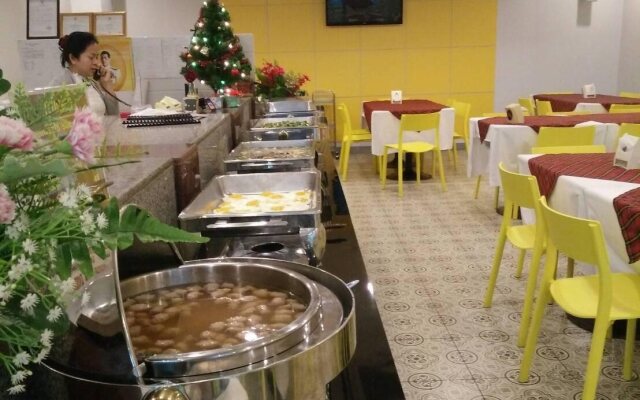 May Flower Grand Hotel Korat