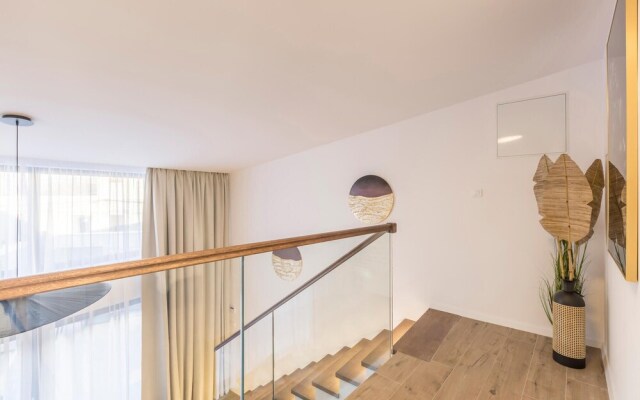 Amazing Home in Supetar With Jacuzzi, Wifi and 2 Bedrooms