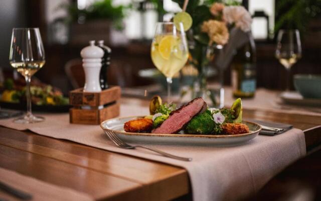 Hotel Szary Residence