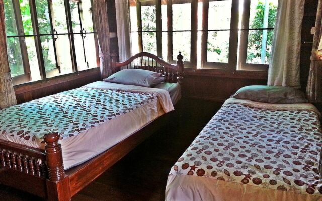Rim Nam Kong Homestay & Campsite