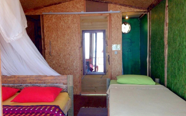 Deep Ocean Camping - Adults Only