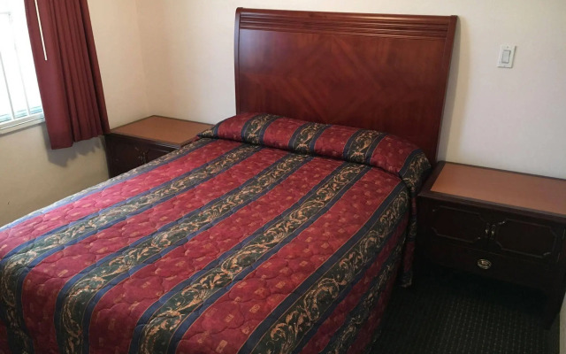Starlite Motel