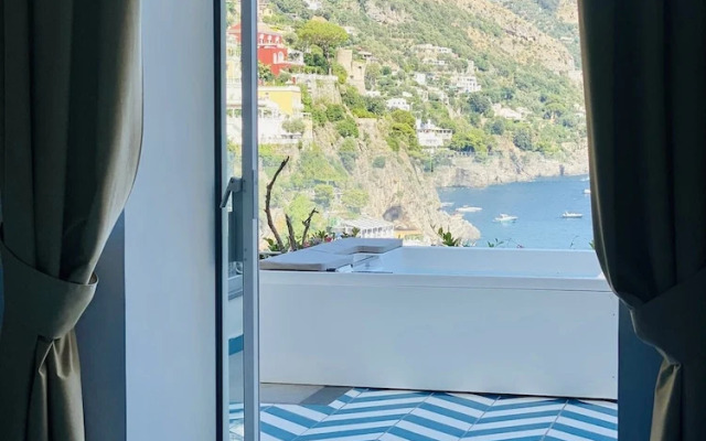 Villa Diamond Luxury Suites