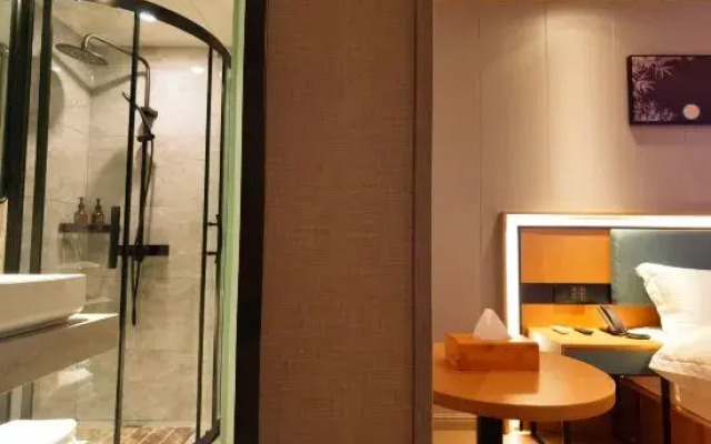Accompanying Hotel·Yipin (Shanghai Lujiazui Financial and Trade Zone)