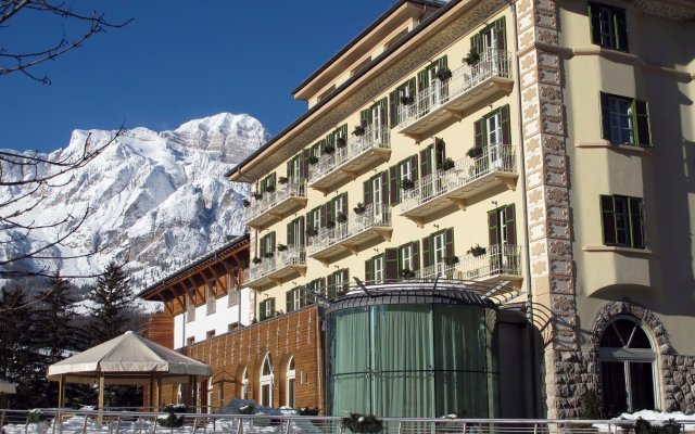 Grand Hotel Savoia Cortina d'Ampezzo, A Radisson Collection Hotel