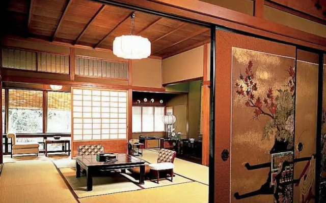 Hiiragiya Ryokan