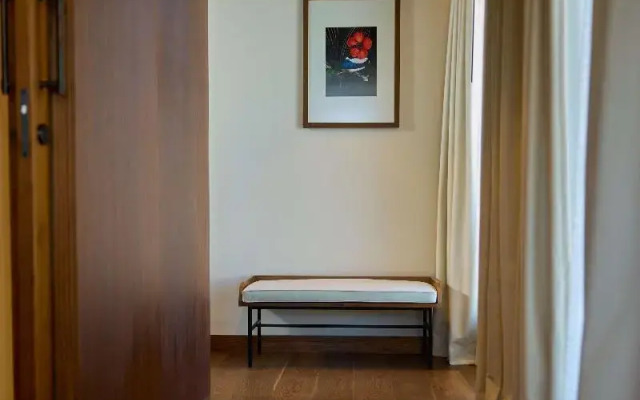 DUO Hotel Lisbon, Curio Collection by Hilton