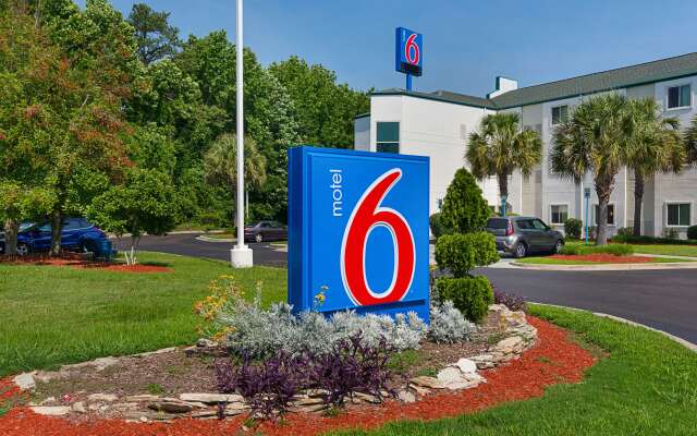 Motel 6 Columbia, SC - Fort Jackson Area