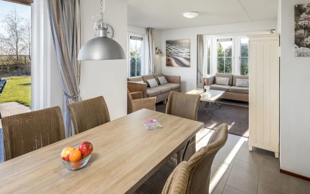 Detached Villa With Dishwasher, 400 m. From the Beach