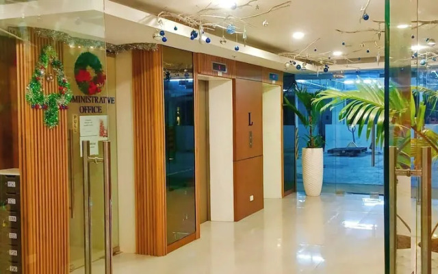 Modern Studio Poolside Balcony Near Mactan Airport