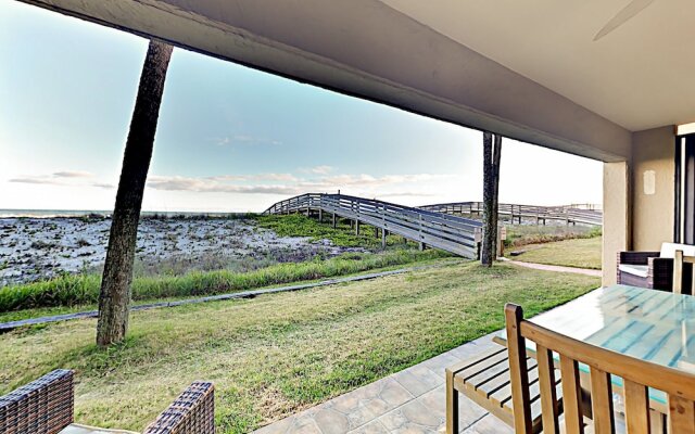 Beachfront #A104 - 2 Br Condo