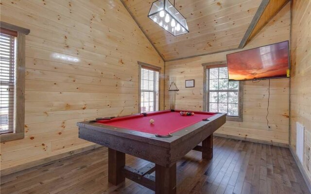 Mirror Pond - Four Bedroom Cabin