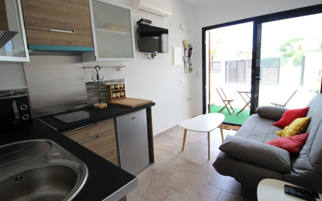 Elegant Holiday Home in Empuriabrava With Pool
