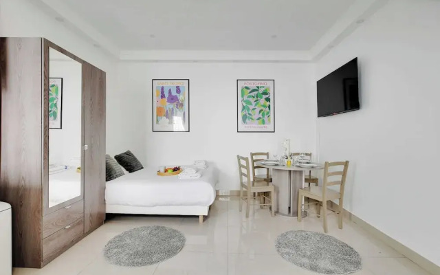 Charming Studio for 2 - Near Voltaire & 11th Arr. Town Hall, Paris