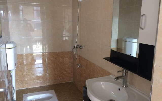 Lingshan Tour Pal Inn