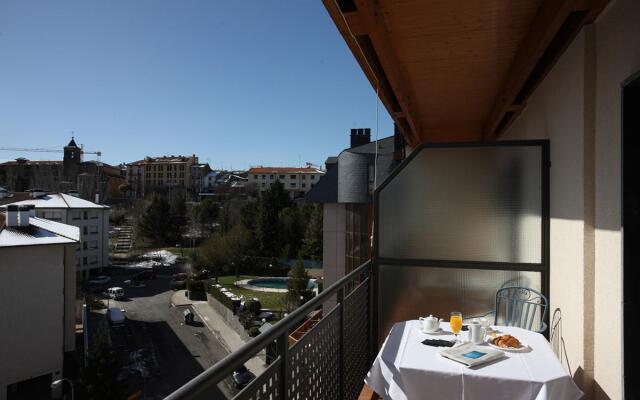 Hotel And Spa Real Jaca