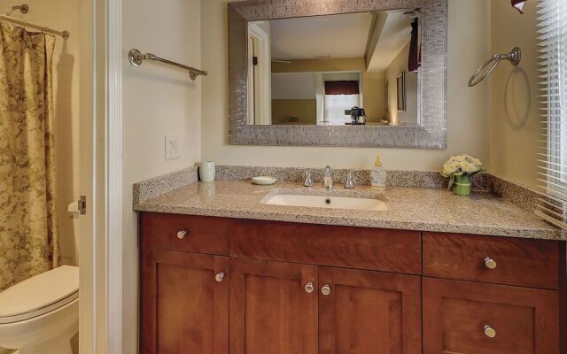 Evian 240 by RedAwning