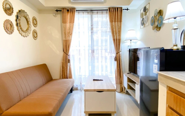 Homey And Modern 2Br At 6Th Floor Meikarta Apartment