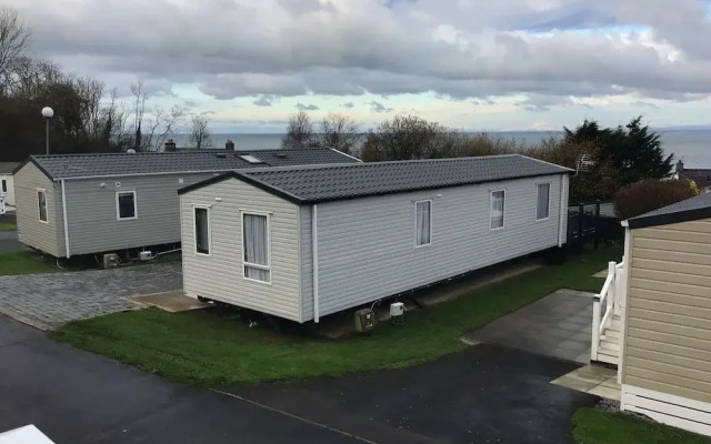 Newquay Haven Caravan 42x14 With Ocean Views