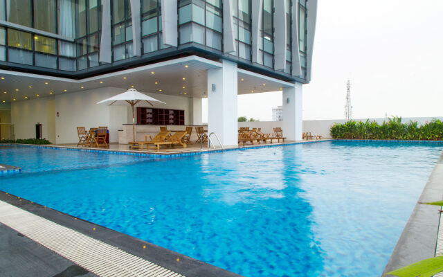 Danang Han River Hotel