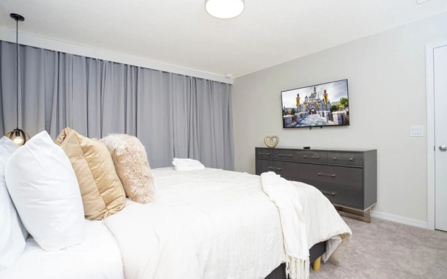 7316 Luxury Home Near Disney