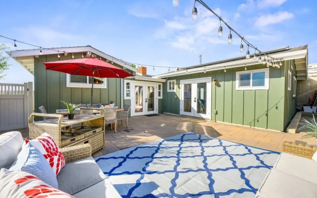 Swami's Sunset 3 Bedroom Home by RedAwning