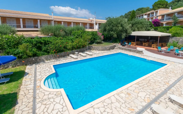 Elite Corfu - Adults Friendly