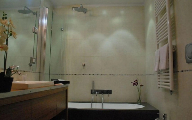 Klick Hotel