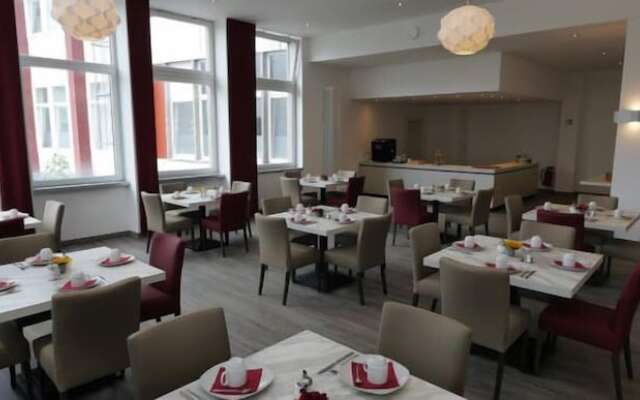 Ruhr Inn Hotel