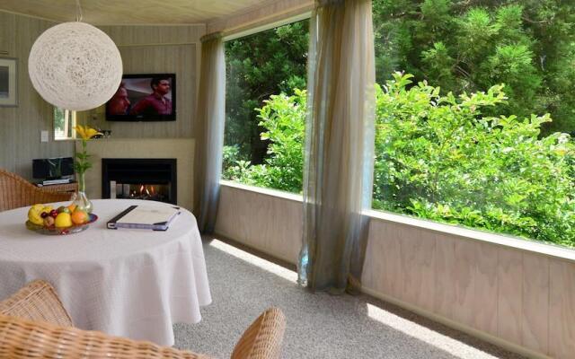 Bushland Park Lodge