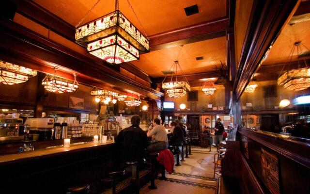 McMenamins Olympic Club