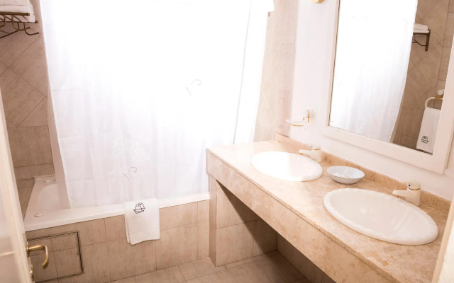 Mayflower Suites