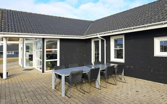 10 Person Holiday Home in Lokken