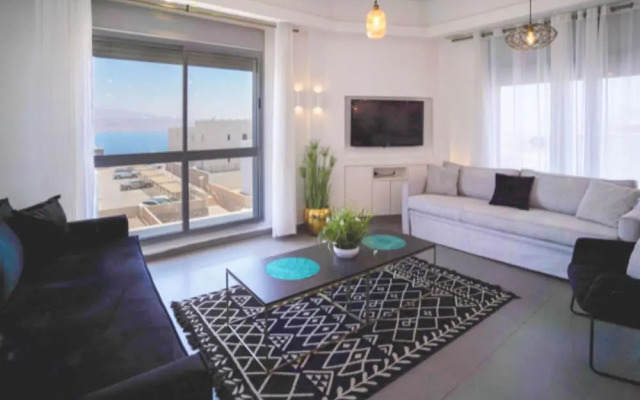 YalaRent Hilltop Penthouse- Private Pool