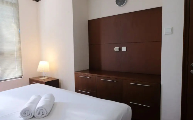 Spacious And Modern 2Br At Apartment Dago Butik