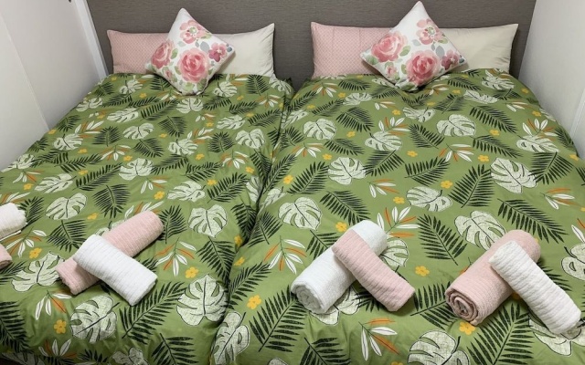 GOLDHOUSE Shinosaka 305 – Guest Rooms – Osaka