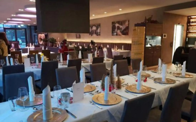 Hotel Eislinger Tor & Restaurant Sandy's No1