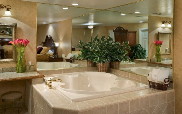 Rogue Regency Inn and Suites