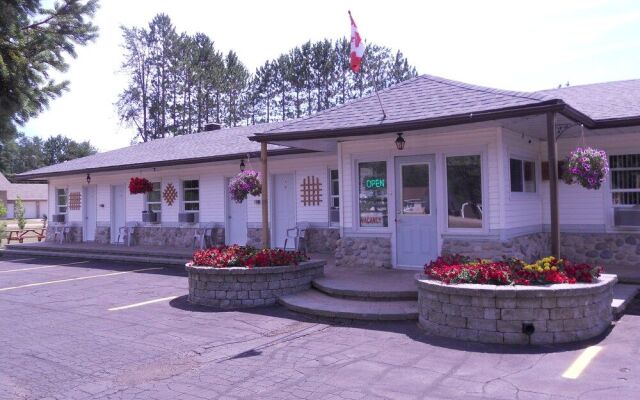 Deep River Motel
