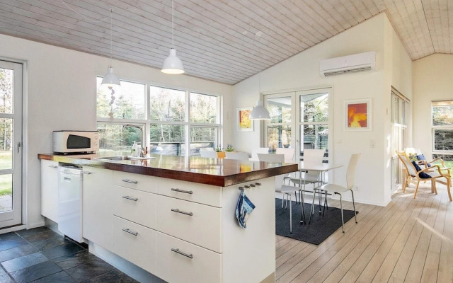 8 Person Holiday Home in Hals-by Traum
